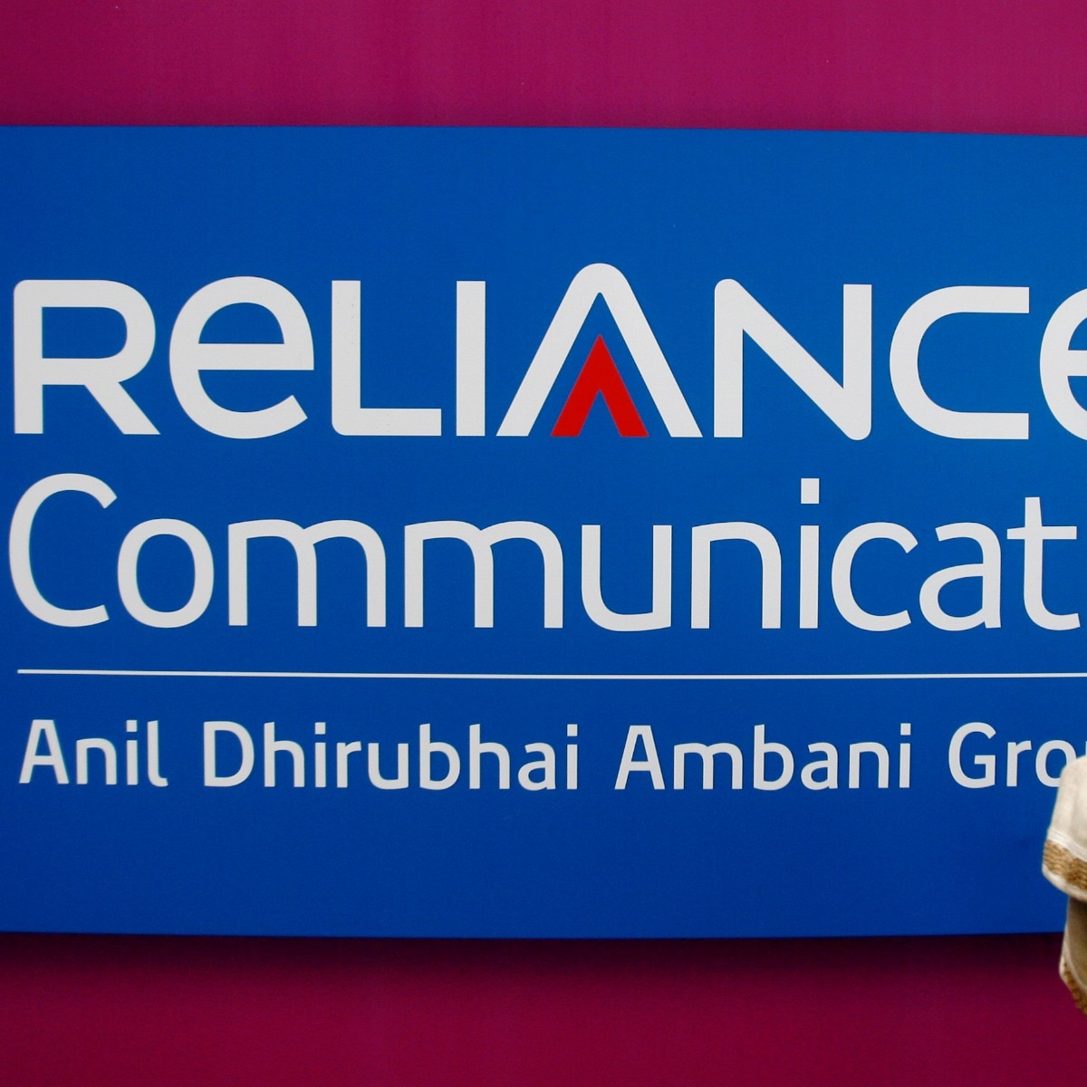 CBI chargesheets RCom, ex-LIC investment chief in Rs 3,750-crore cheating case