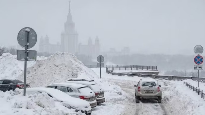 Russia hit by 7-magnitude earthquake, Japan's wrong 9.9 warning sparks panic