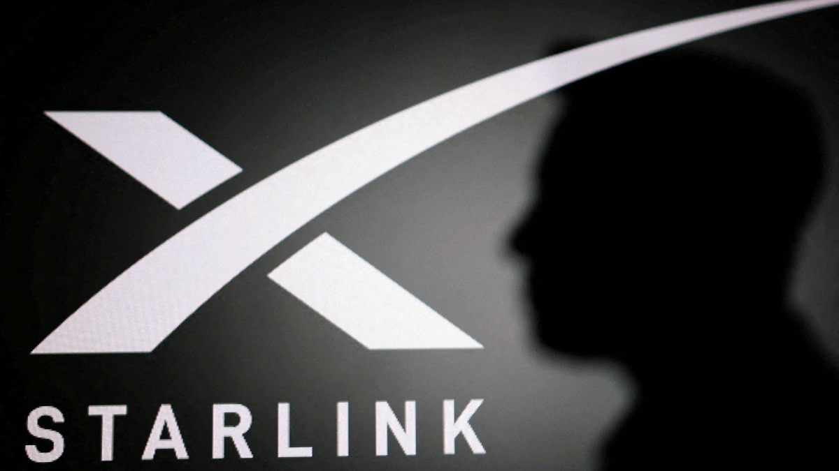 Elon Musk throttled Starlink, key to fighting Russia, in Ukraine. Trump knew it
