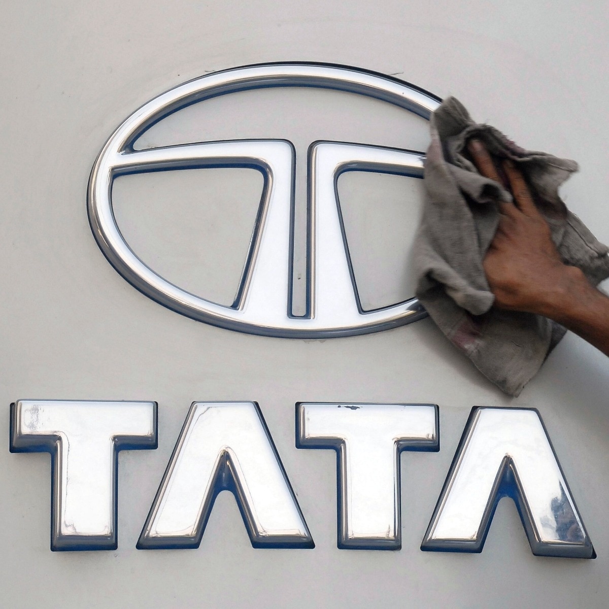 Tata tussle