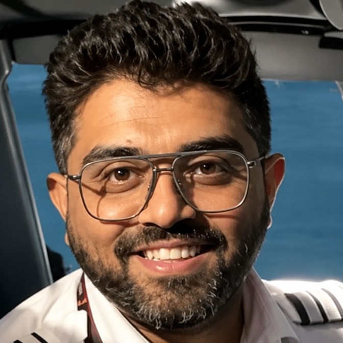 Chilling details: Flydubai co-pilot used prayer as ruse, captain opened door twice