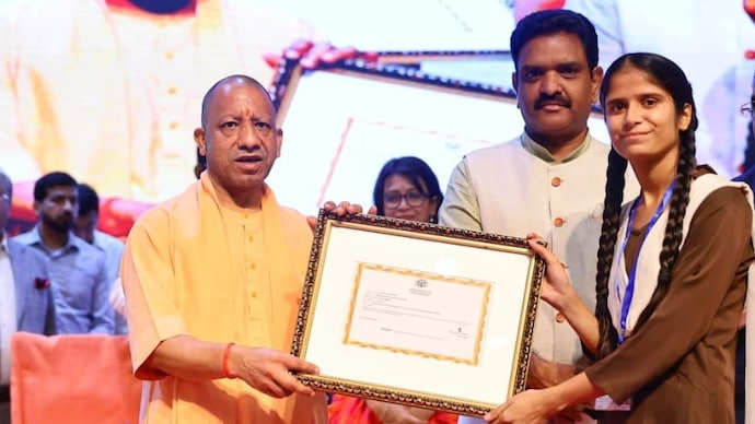 Uttar Pradesh Chief Minister Yogi Adityanath transferred more than Rs 148 crore in scholarships and fee reimbursements to over 4.60 lakh students. (Photo: X/@myogiadityanath) UP scholarships: Yogi Adityanath transfers Rs 148 crore to 4.6 lakh students