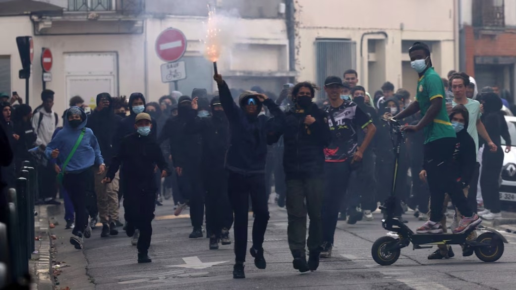 Why are French students protesting? 7 problems they want fixed in schools