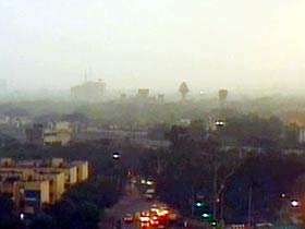 Haze, clouds blanket Delhi