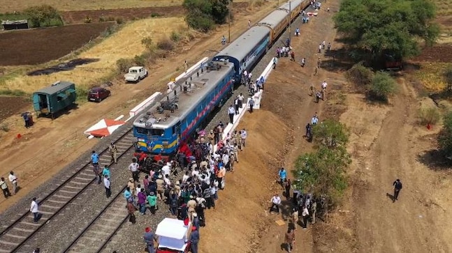 Watch testing of Kavach anti collision system for trains