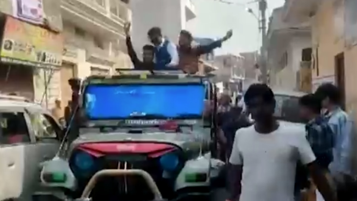 Ghaziabad youth play music, dance on moving jeep’s roof, case filed for violating traffic rules | Watch - India Today