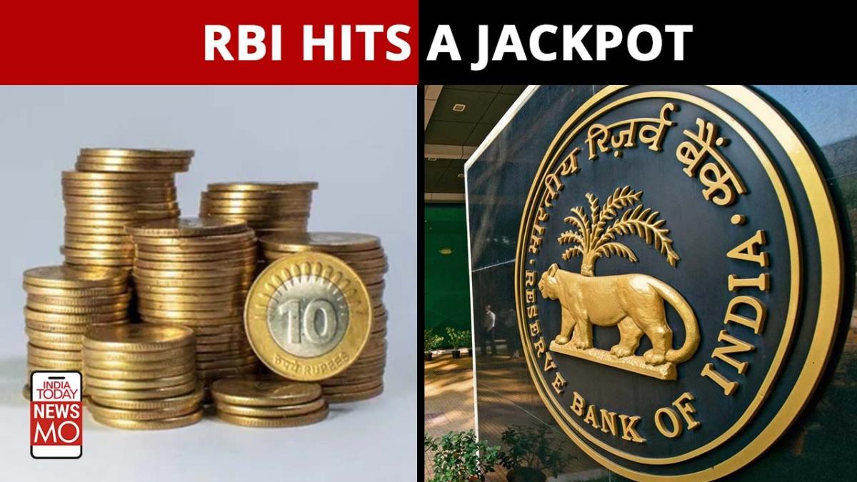 Unclaimed deposits with banks decline by Rs 13,250 crore in a year  - India Today
