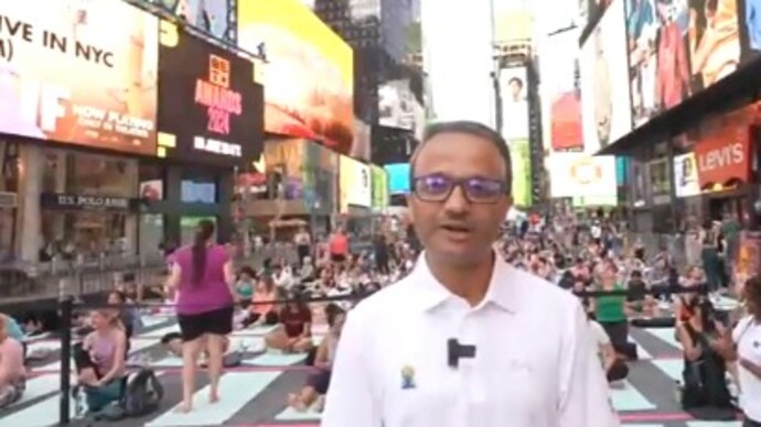 Indian Embassy in New York celebrates International Yoga Day at Times Square Binaya Pradhan, Consul General of India in New York
