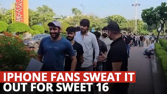 Apple iPhone 16 Launch: Massive crowds line up, watch India's iPhone craze