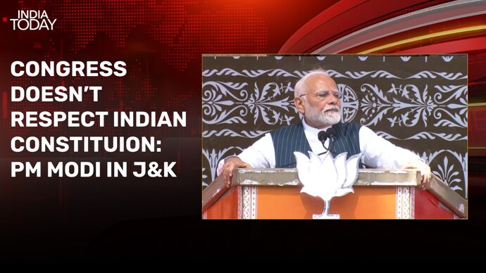 Congress doesn’t respect Indian Constituion: PM Modi in J&K