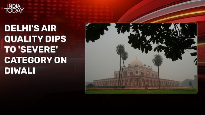 Delhi's air quality fell to 'severe' category on Diwali, dense fog engulfed the city Delhi pollution