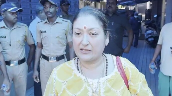 Govinda's wife Sunita Ahuja shares health update: Actor to be discharged tomorrow Sunita Ahuja