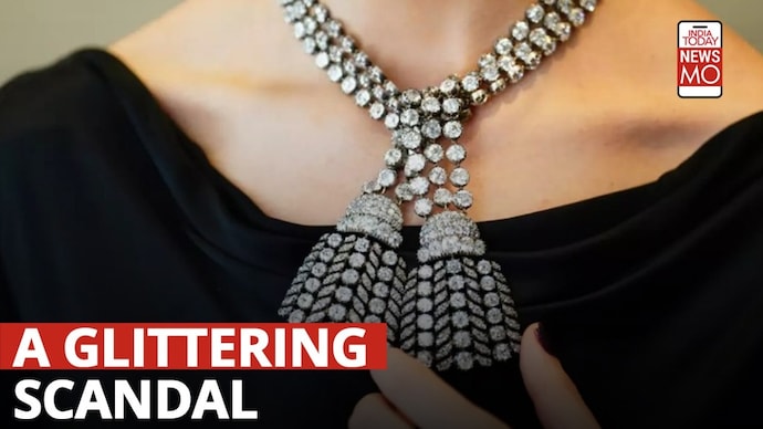 Marie Antoinette’s scandalous necklace linked to Diamond Affair sold for $4.8 million