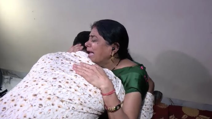 Video: Honeymoon murder victim's mother inconsistent, Sonam's brother hugs her Meghalaya Honeymoon Case
