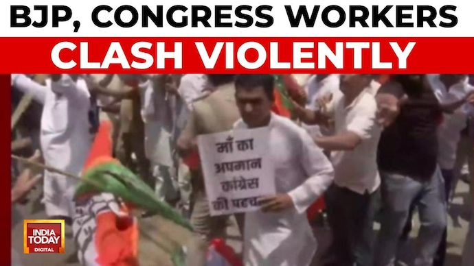 BJP-Congress opposition to PM comment exploded in violent clashes, stones were hurt Patna protests: BJP, Congress workers violently collide