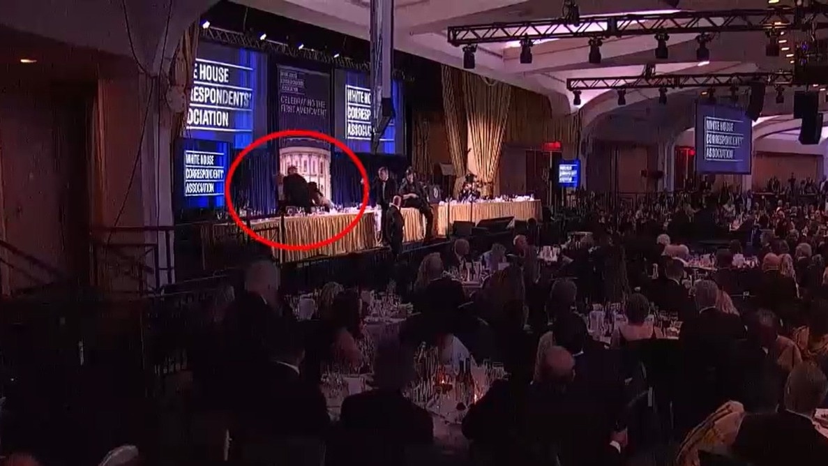 Video: Trump, attendees duck for cover after gunshots heard at White House dinner