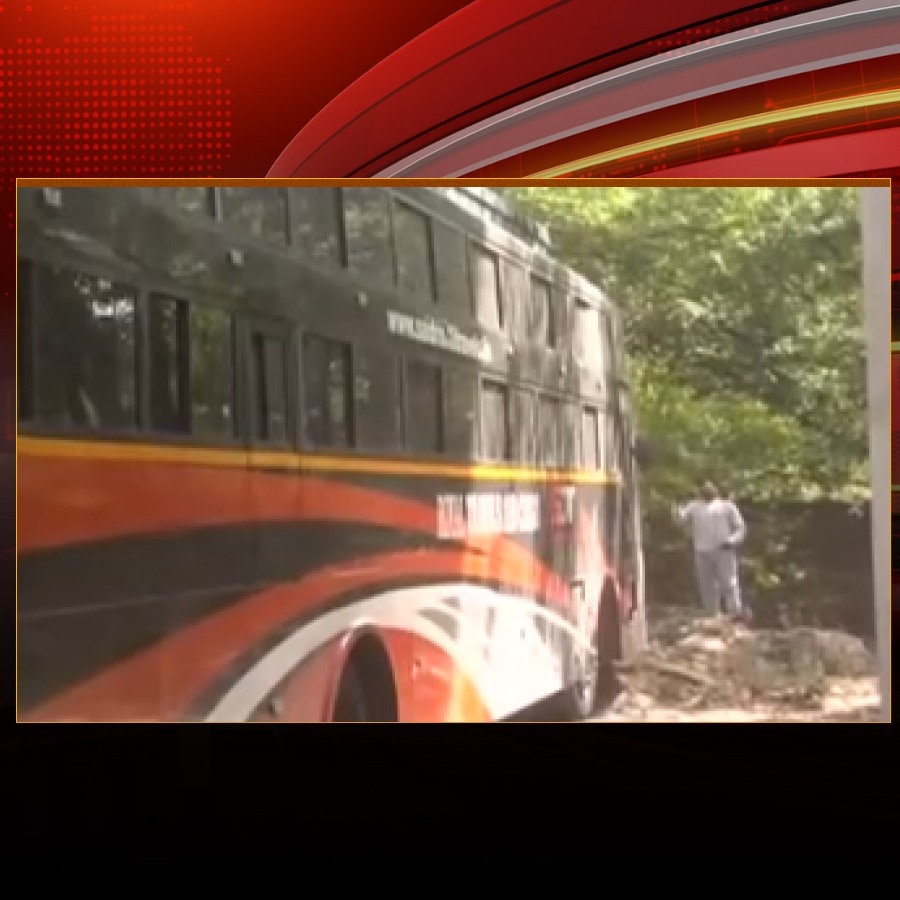 Delhi horror: Woman gang-raped in sleeper bus, driver, conductor arrested