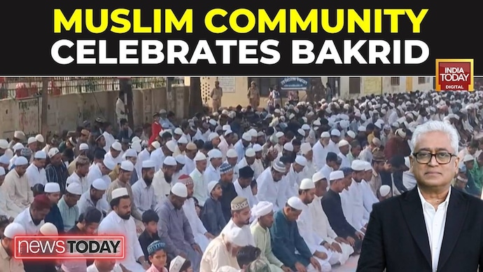 Muslims across the nation celebrate Eid ul-Adha with special prayers and namaz Eid ul-Adha Celebrations Across India