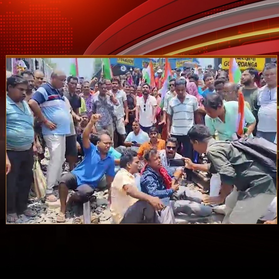 Video: Bengal hawkers block rail tracks, stage protest against eviction drive