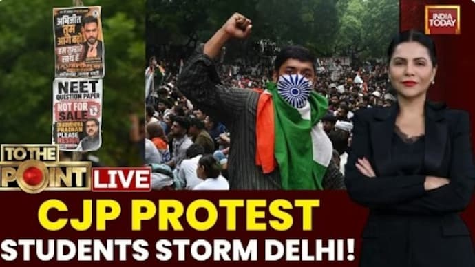 Tear gas and tricolours: Inside the clashes that marked Delhi's 'Chalo Sansad' march