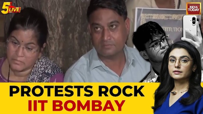 IIT Bombay Student Suicide: Probe Focuses On Locked iPhone