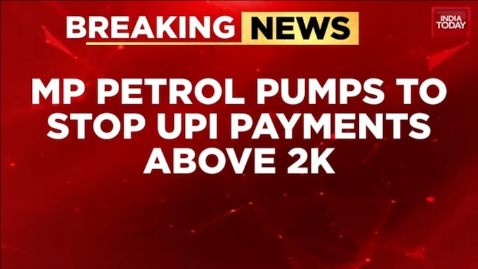 MP Petrol Pumps Oppose MDR Fee On UPI Payments Above Rs 2000, Demand Cash MP Petrol Pumps May Stop UPI Above Rs 2000 Over MDR Fee