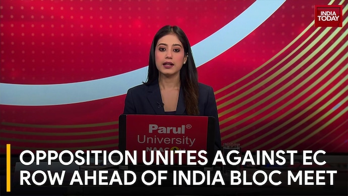 Opposition Meets Over EC Row, Targeted ED Action & INDIA Bloc Strategy Ahead Of Sep 30 Meet Opposition Unites Against EC Row Ahead Of INDIA Bloc Meet