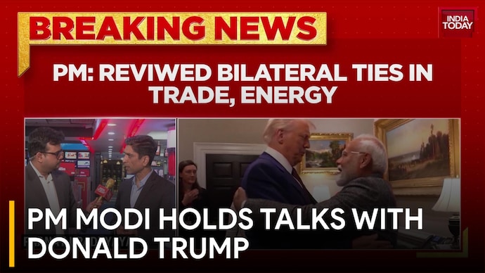 PM Modi Speaks To US President Donald Trump; Reviews Bilateral Trade, Energy & Global Peace PM Modi Holds Talks With Donald Trump