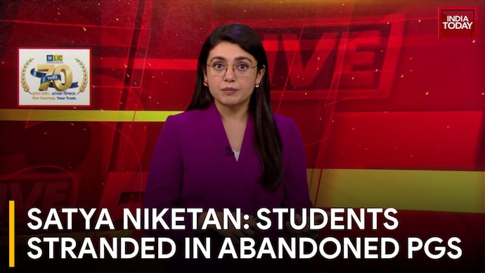 Satya Niketan Crisis: PGs Abandoned, Students Left Without Food After Collapse Satya Niketan: Students Stranded In Abandoned PGs