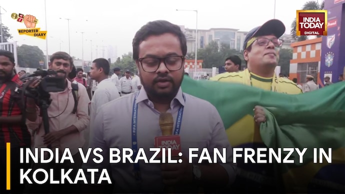 India Vs Brazil In Kolkata: High Vibe, Divided Loyalties & Huge Fan Frenzy India Vs Brazil: Fan Frenzy In Kolkata