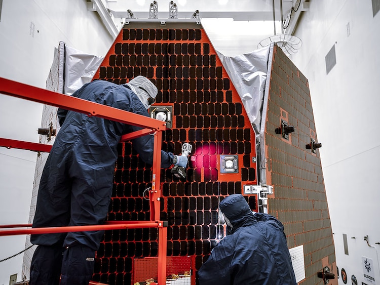 Technicians are seen working on the Nancy Grace Space Telescope. (Photo: Nasa)