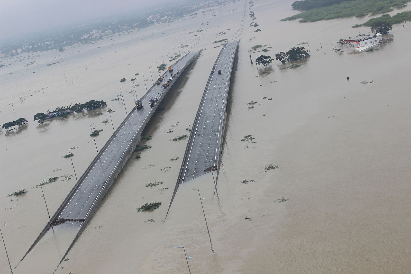 A bridge in Chennai is flooded and inundated in water during the 2015 floods. (Photo: GOI)