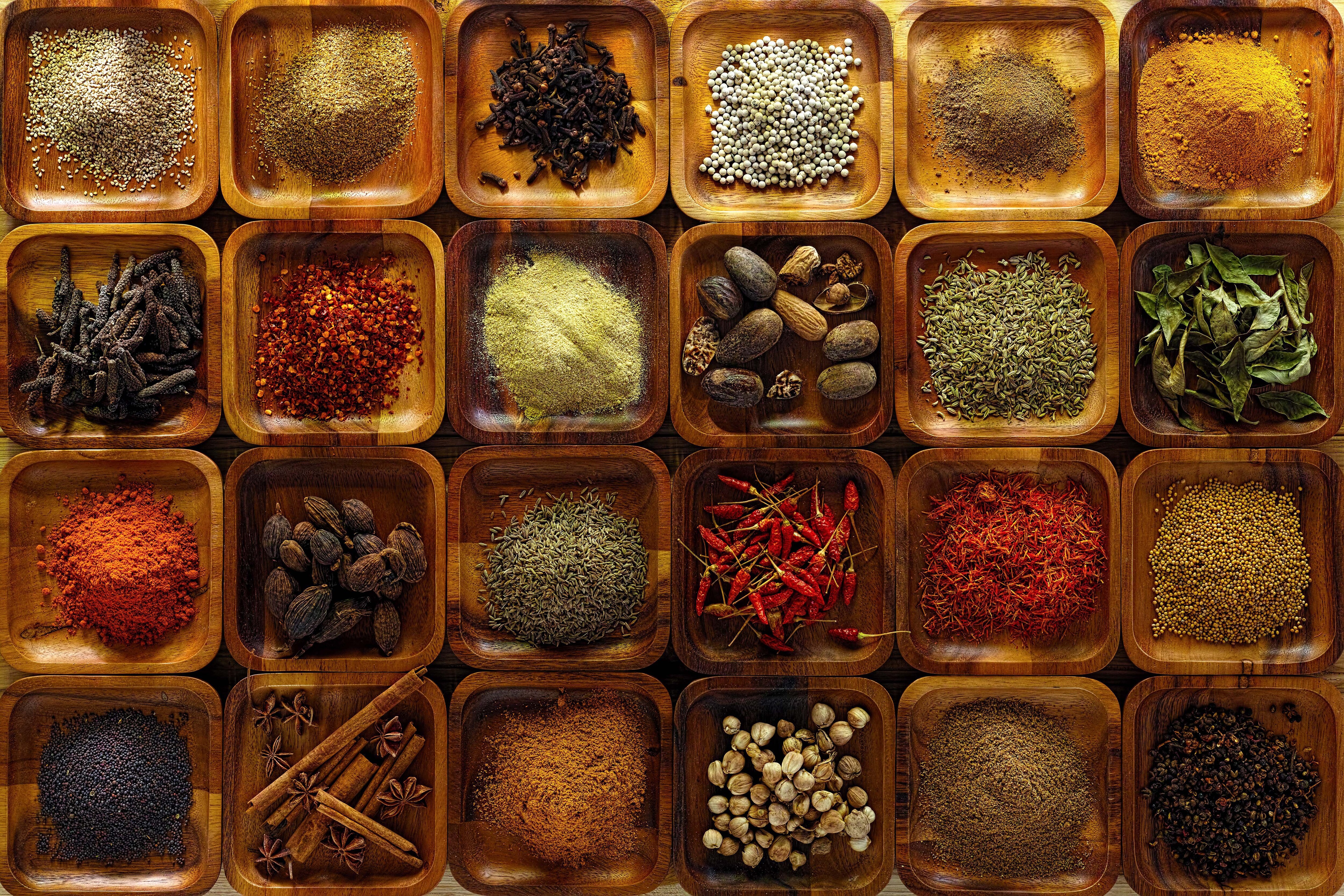 A spice box containing a number of spices. (Photo: Getty)