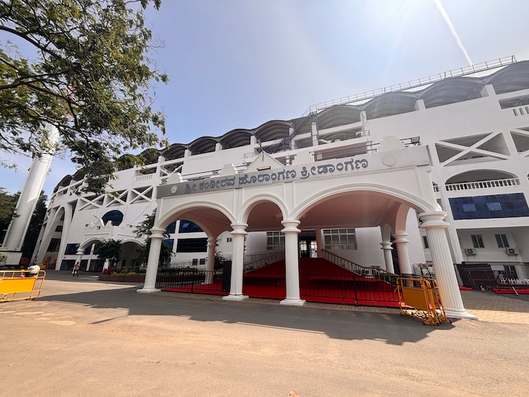 The entrance to the Sri Kanteerava Stadium in Bengaluru. (Image: Debodinna Chakraborty/ India Today)