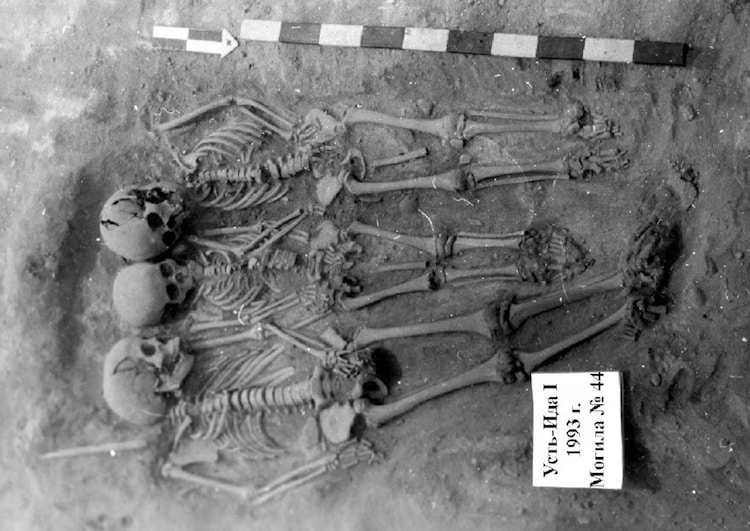 A grave excavated in the vicinity of Lake Baikal in Siberia. (Photo: Reuters)