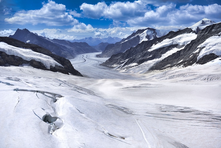 A view of the snow-covered Jungfrau Glacier in Switzerland. (Photo: Pexels)
