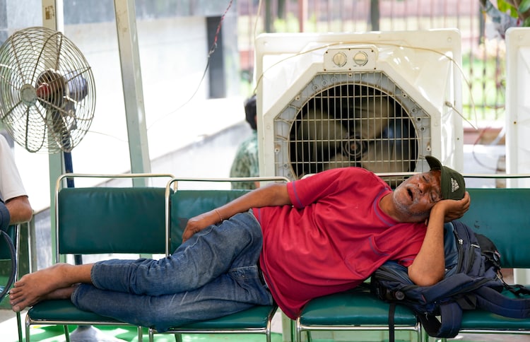 A man takes rest on a hot summer day, in New Delhi. (Photo: PTI)