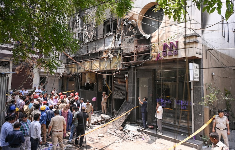 Delhi Malviya Nagar fire
