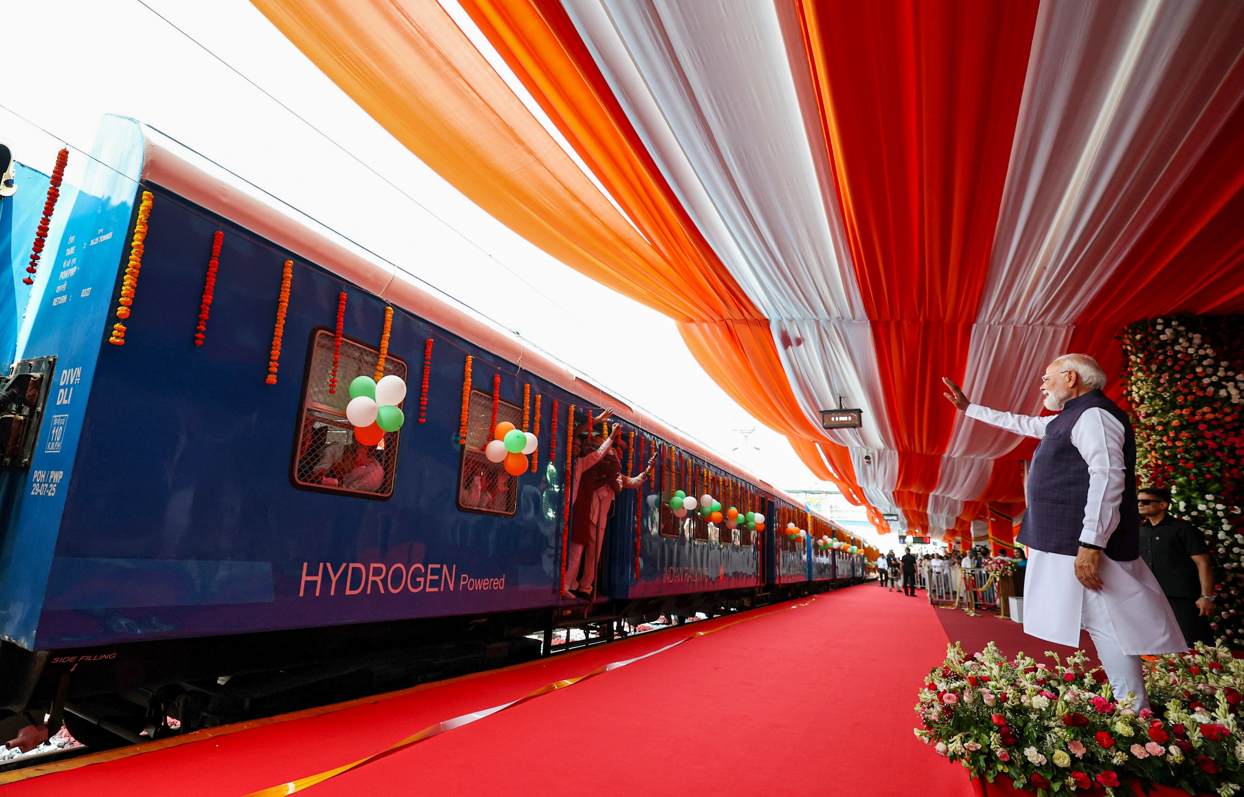 PM Narendra Modi flags off India's first hydrogen-powered train. (Photo: PTI)