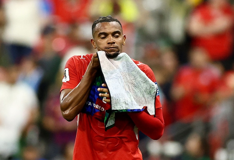 Switzerland's Manuel Akanji during the second half hydration break. (Photo: Reuters)