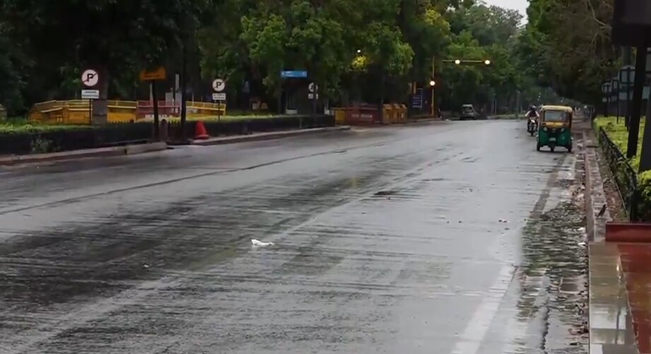 A street is pictured during the rain showers in Delhi. (Photo: X/Screengrab)
