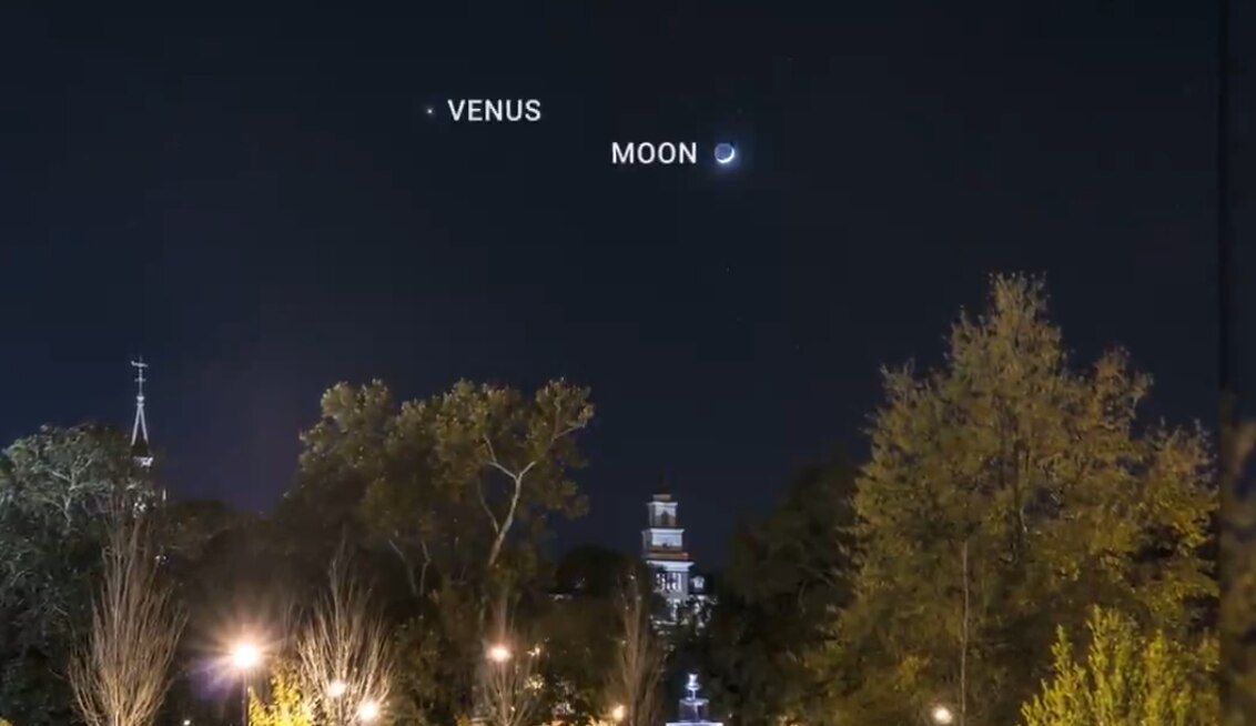 A view of Venus and Moon seen in a night sky. (Photo: Nasa)