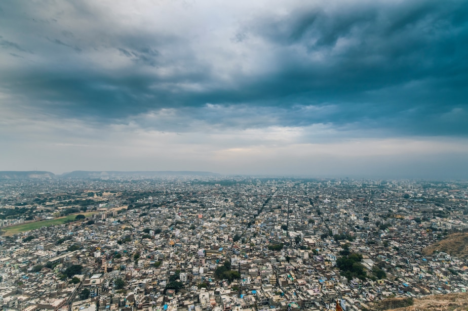 A city view of Jaipur is seen under an overcast sky. (Photo: Unsplash)