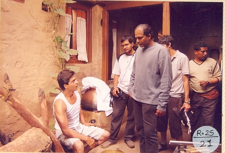 Behind-the-scenes from Swades.