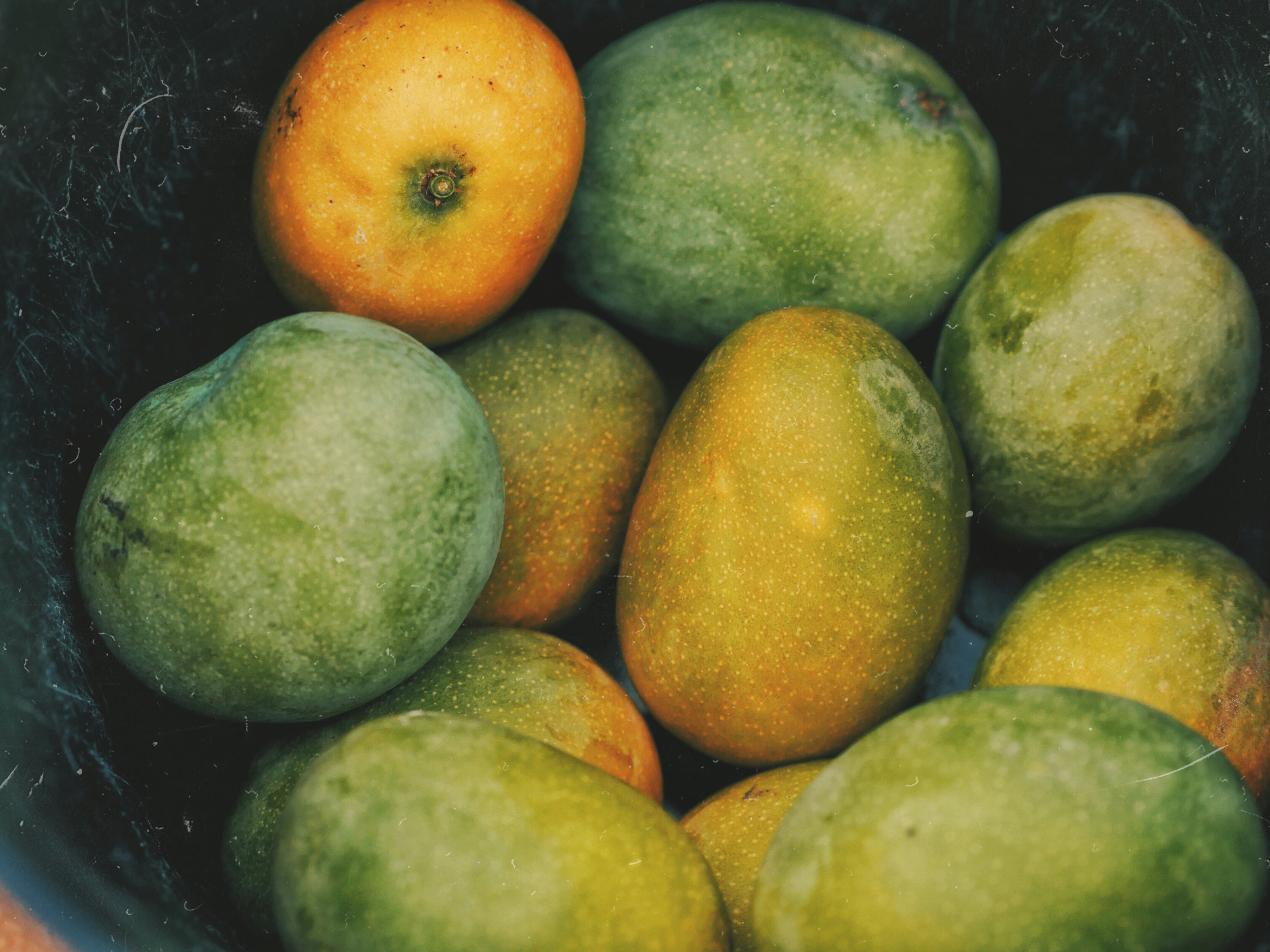 An image of mangoes ripening. (Photo: Unsplash)