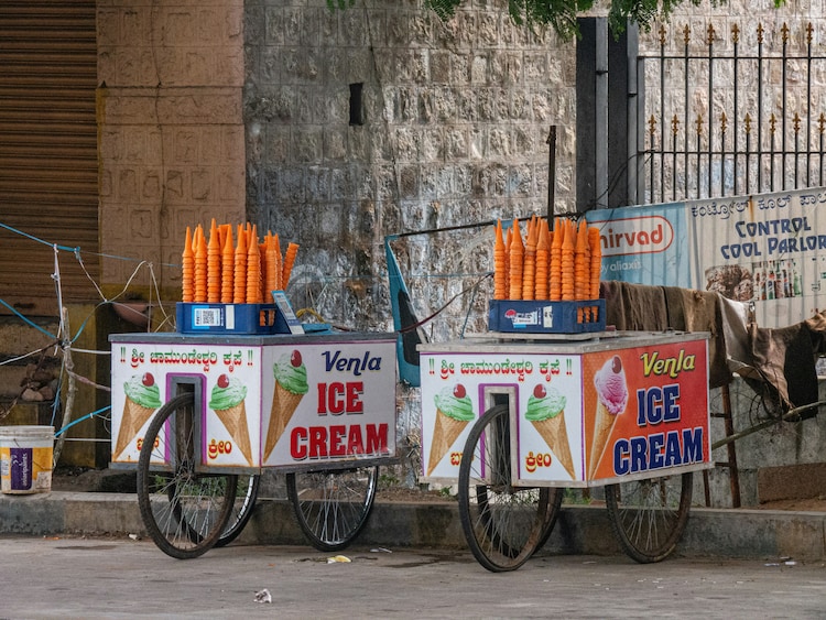 An image of ice cream carts sitting on an idle street in Delhi. (Photo: Unsplash)