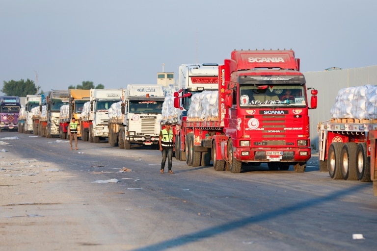Aid, food reach Gaza after Israel pauses attacks in some regions
