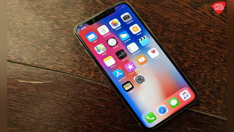 Iphone X Users Reporting Green Line On Oled Display Crackling Or Buzzing Earpiece Speaker Technology News Iphone X Users Reporting Green Line On Oled Display Crackling Or Buzzing Earpiece Speaker Technology News