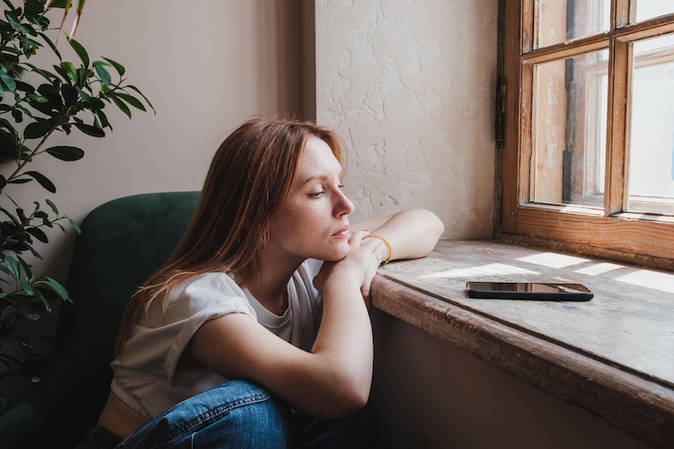 Obsession with social media can affect your mental health