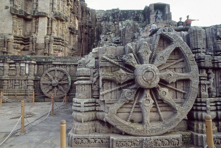 Konark's Sun Temple: Where History and Mythology Meet - Architectural Marvel of Konark's Sun Temple